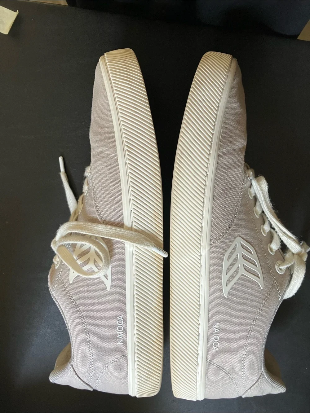 Cariuma man size 12 sneakers
